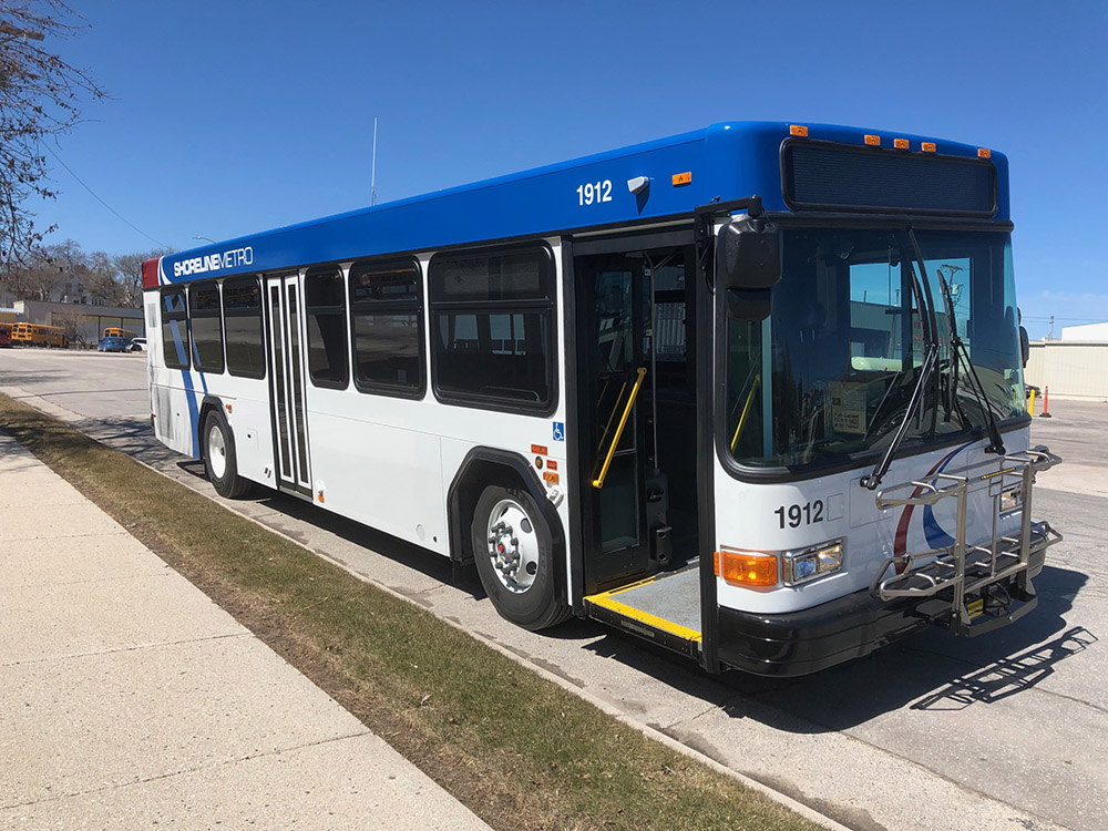 Shoreline Metro Receives Grant for Buses