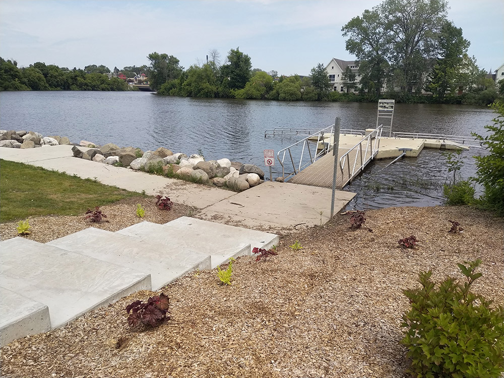 Kayak & Canoe Launch at Kiwanis Park